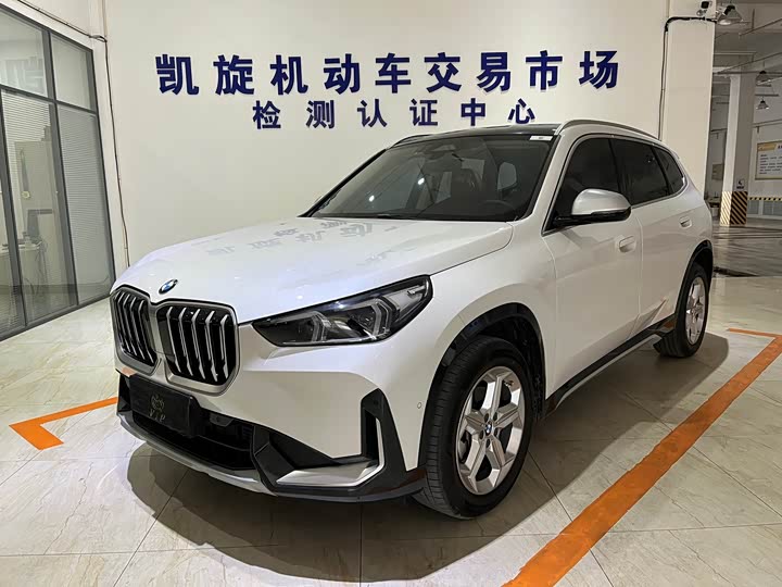 BMW X1 2023 — фото 1