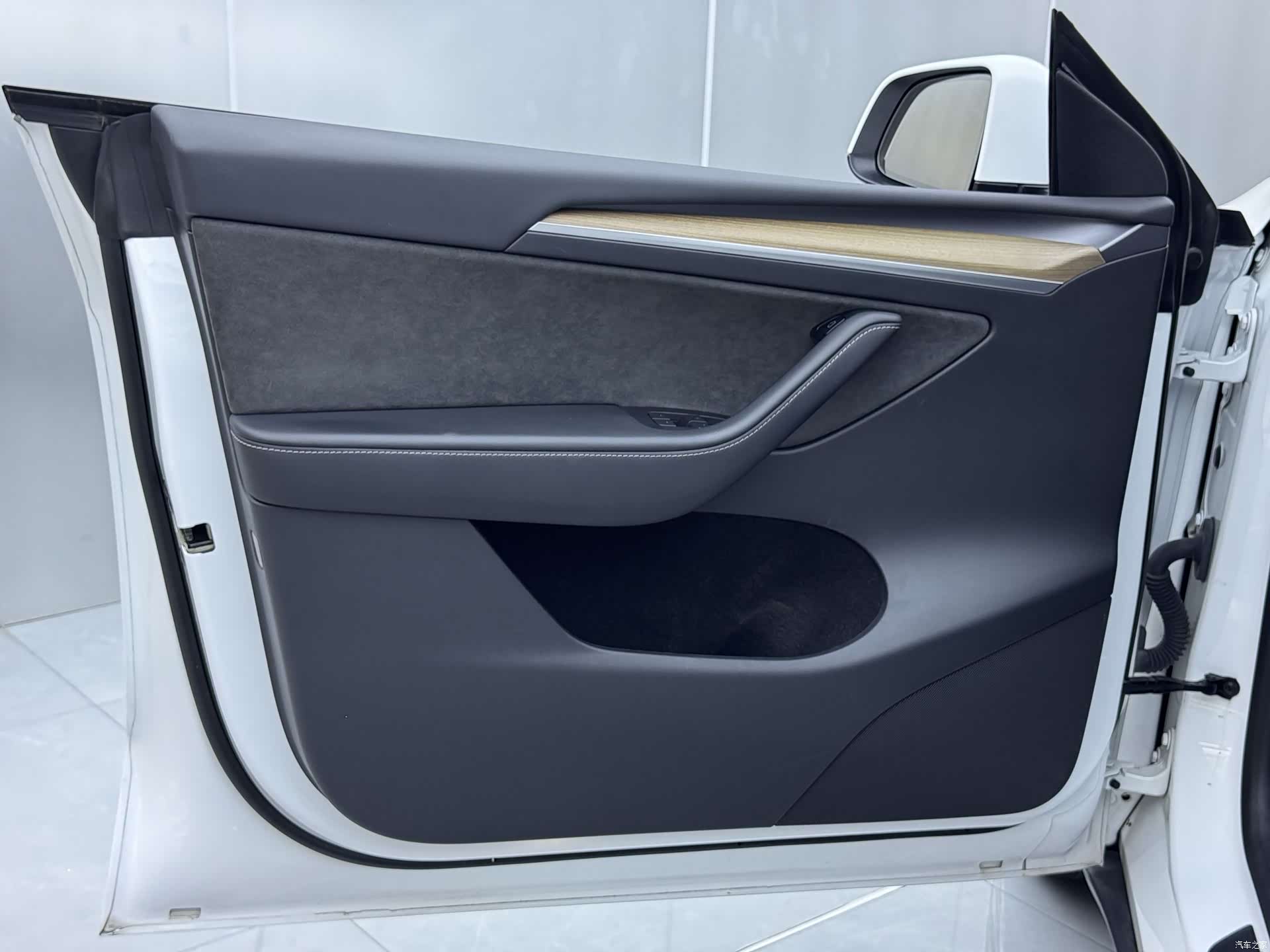 Tesla Model Y, 2022 9