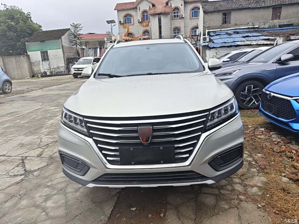 Roewe RX5, 2020 3