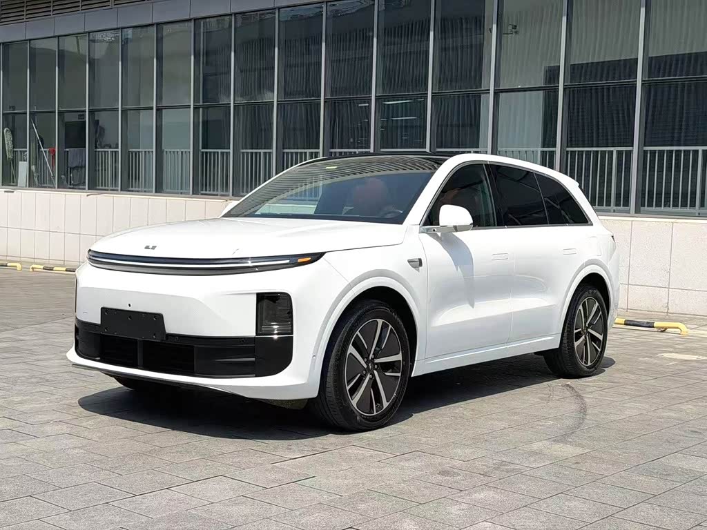 Li Auto L6
