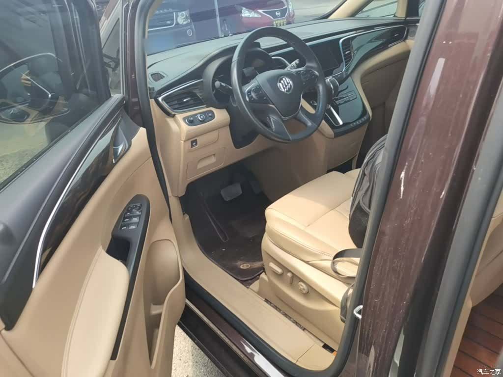 Buick GL8, 2020 15