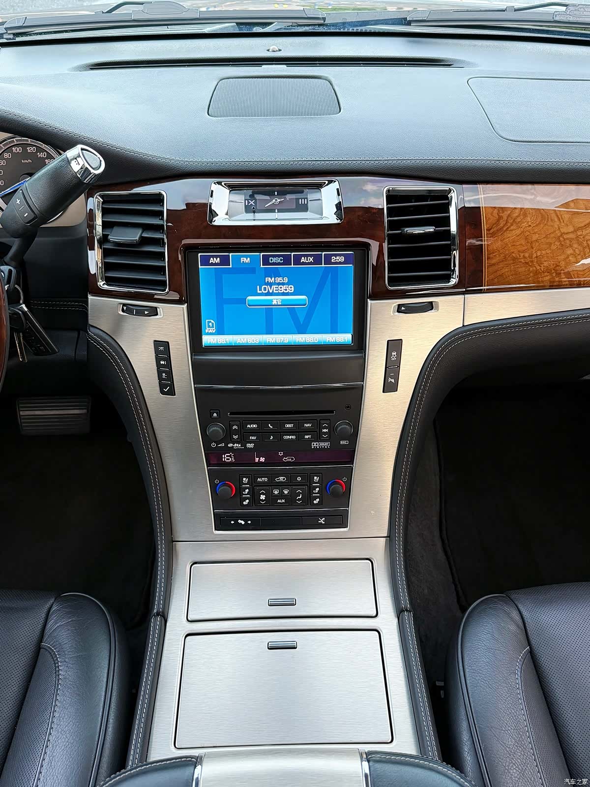 Cadillac Escalade, 2014 6