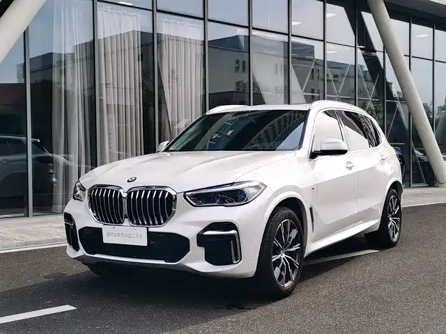 BMW X5 2023 — купить из Китая под заказ