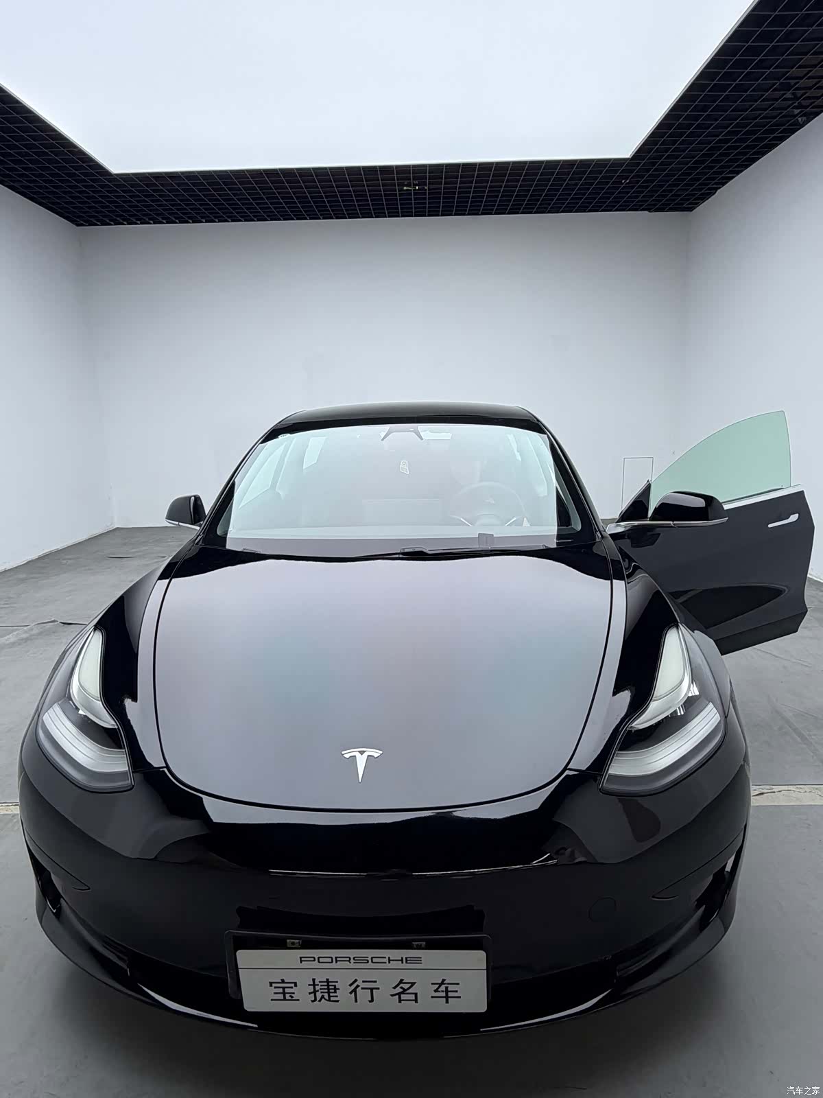 Tesla Model 3, 2020 17