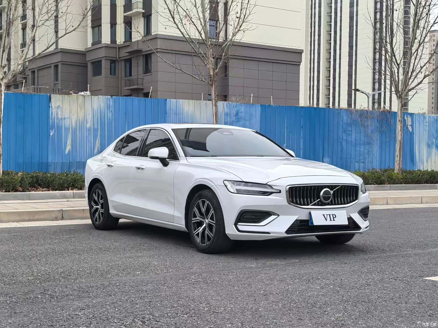 Volvo S60, 2025 3