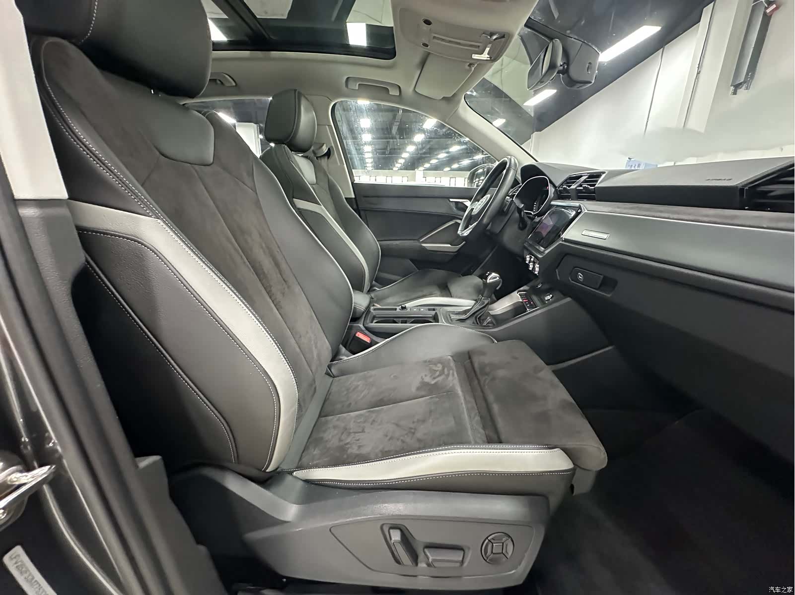 Audi Q3, 2022 15