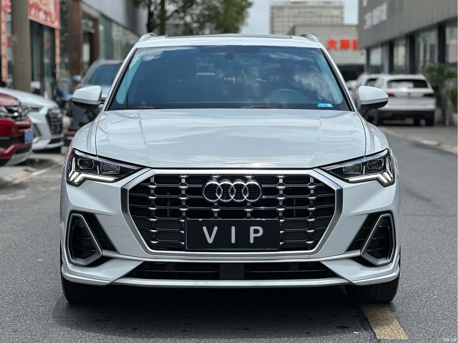 Audi Q3, 2022 2