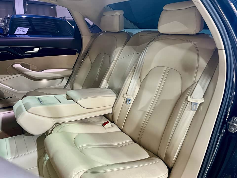Audi A8 Audi A8