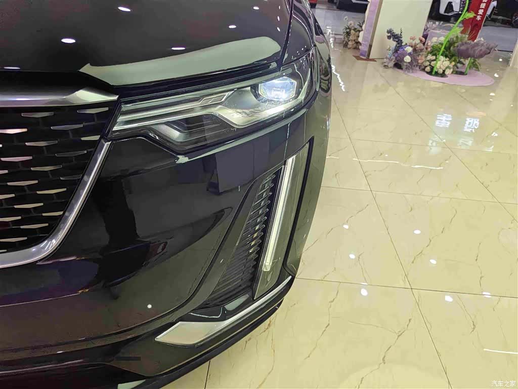 Cadillac XT6, 2023 9