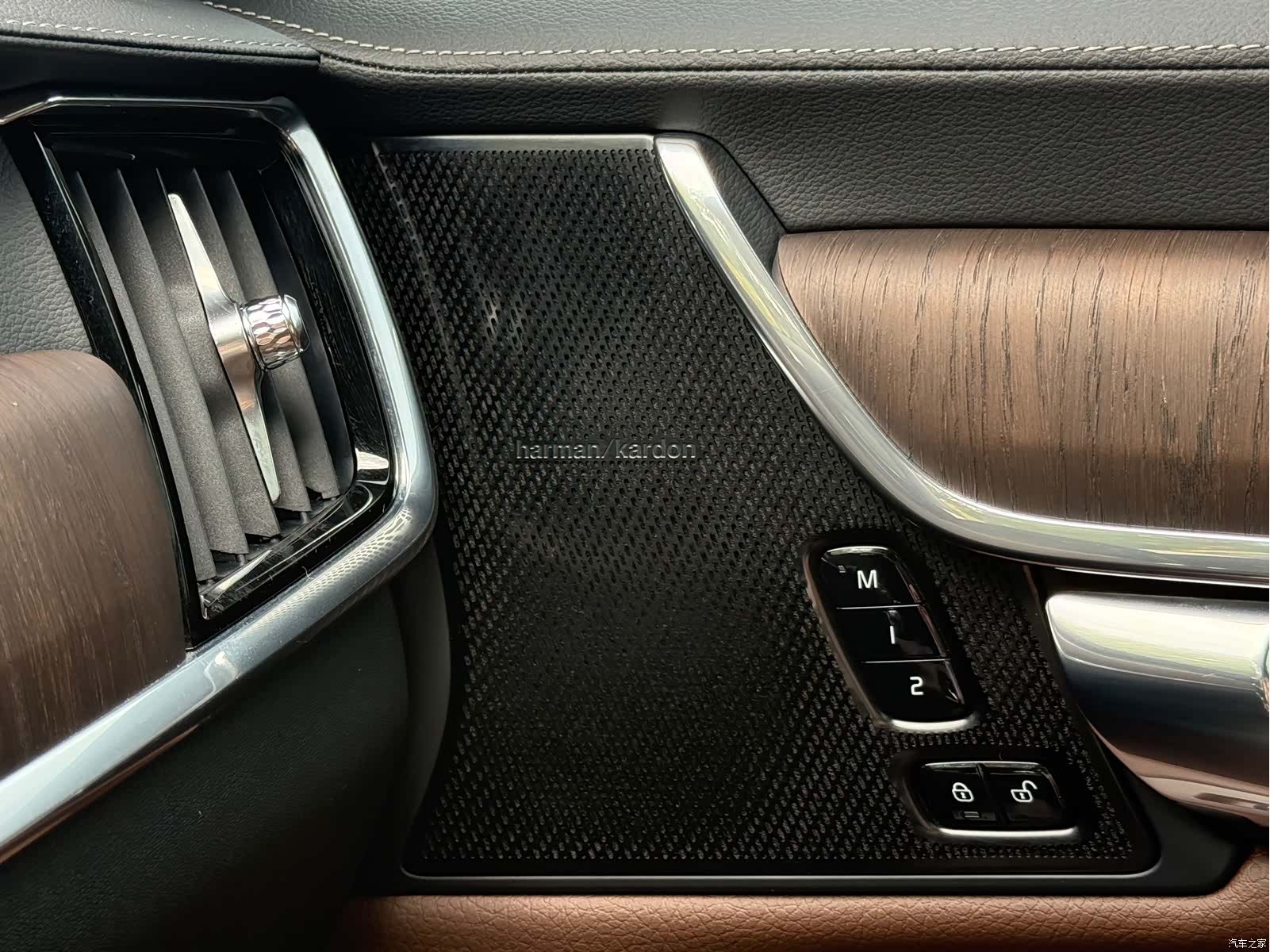 Volvo S90, 2021 19