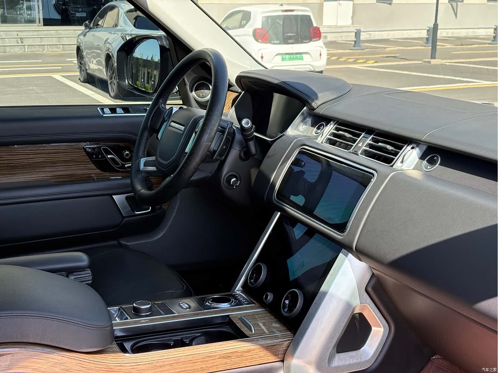 Land Rover Range Rover, 2019 15