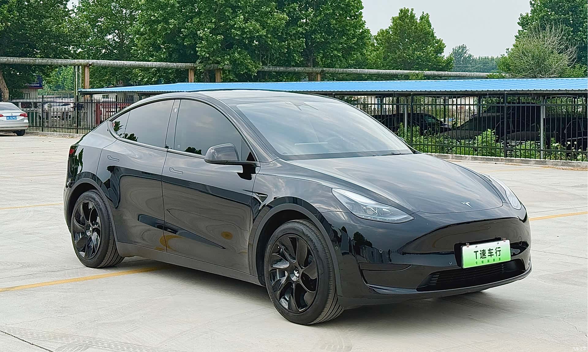 Tesla Model Y, 2023 3