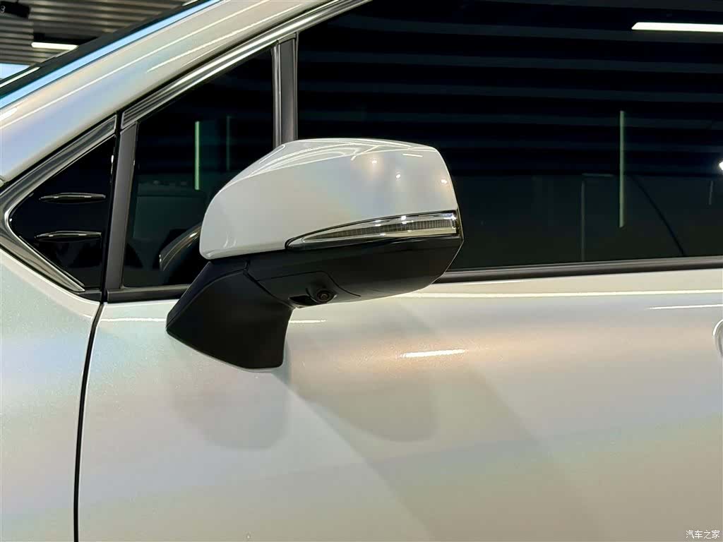 Toyota Sienna, 2023 12