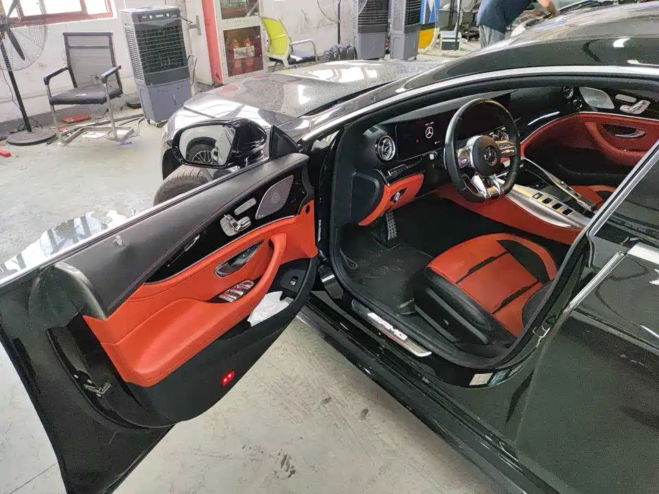 Mercedes-Benz AMG GT Mercedes-Benz AMG GT