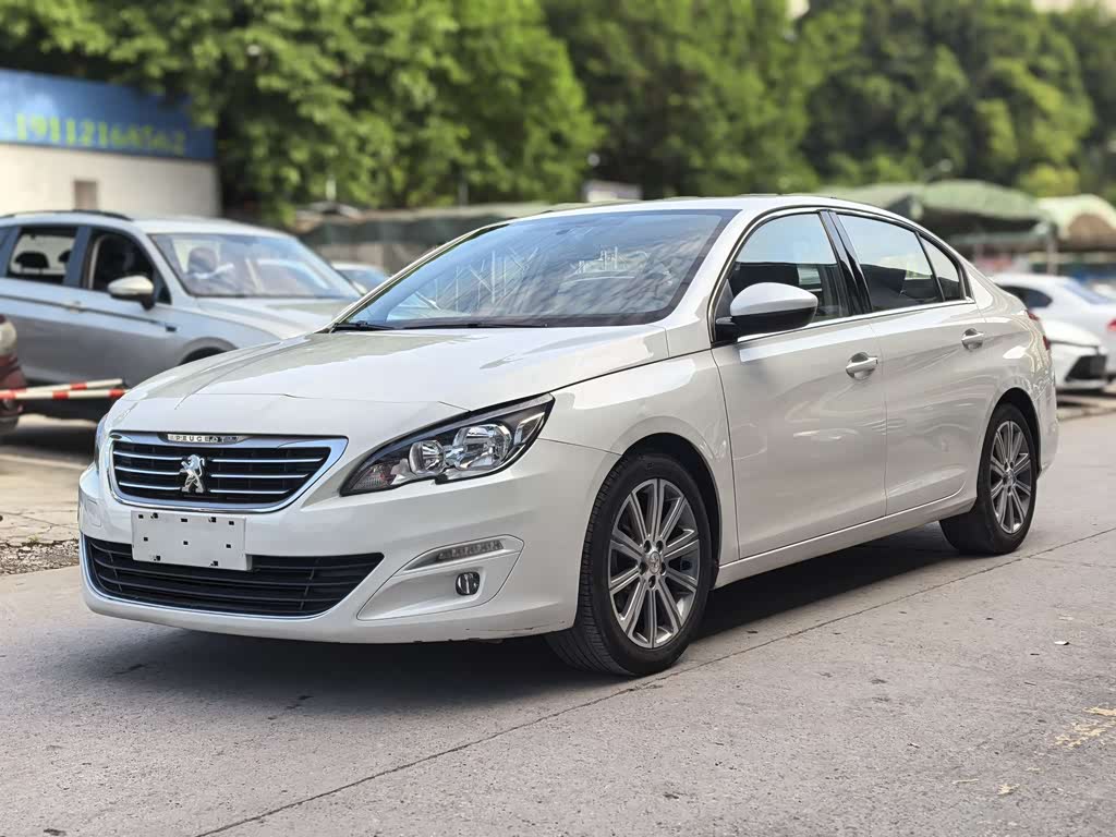 Peugeot 408
