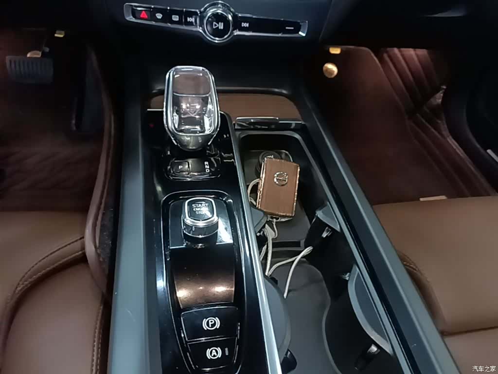 Volvo S60, 2022 14
