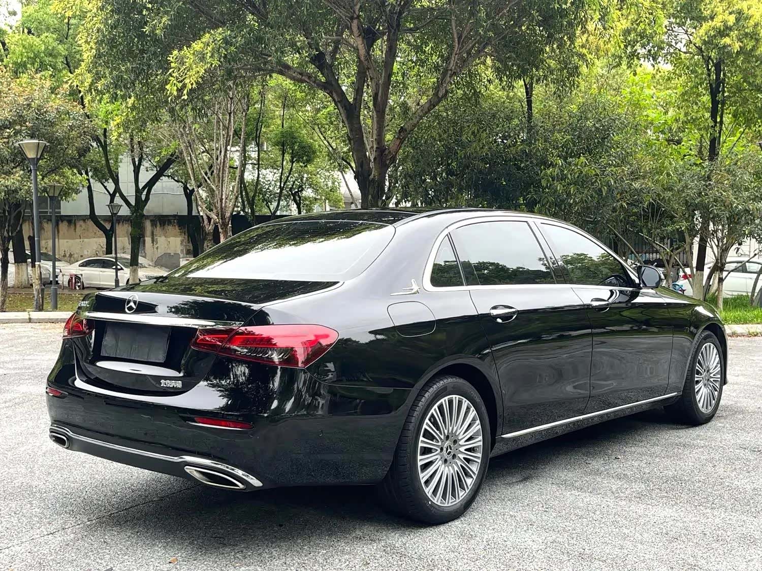 Mercedes-Benz E-Class, 2023 8