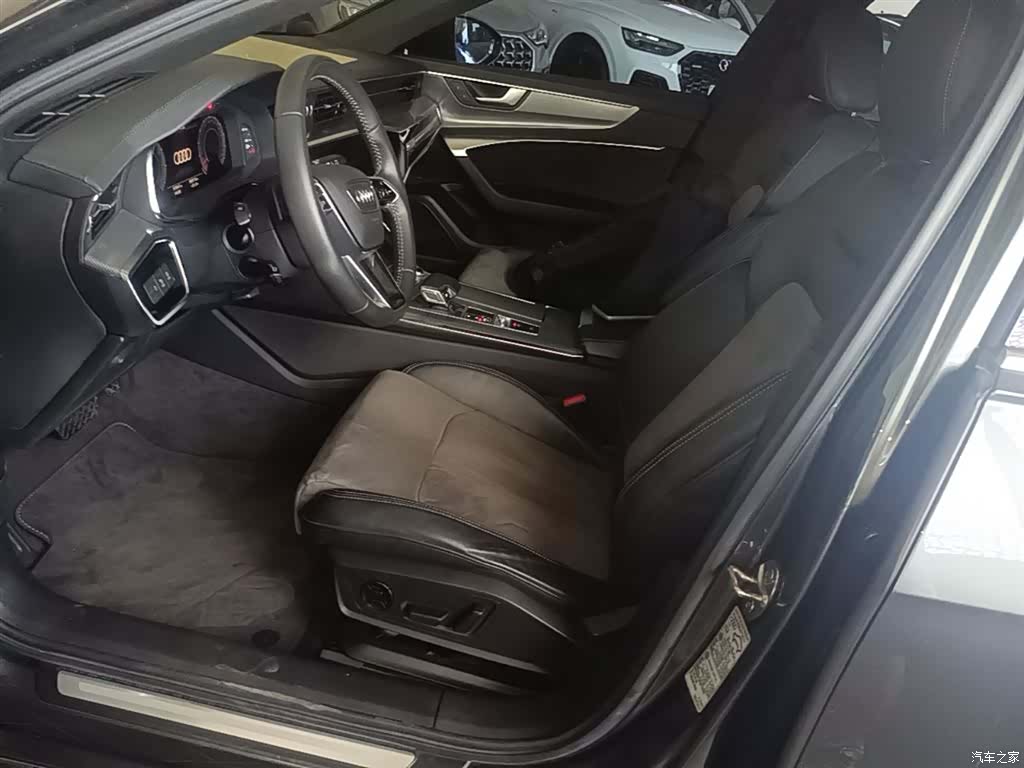 Audi A6L, 2019 22
