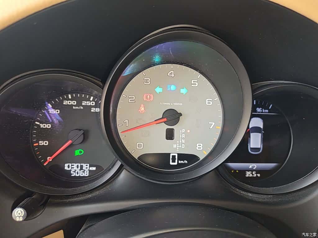Porsche Macan, 2016 8
