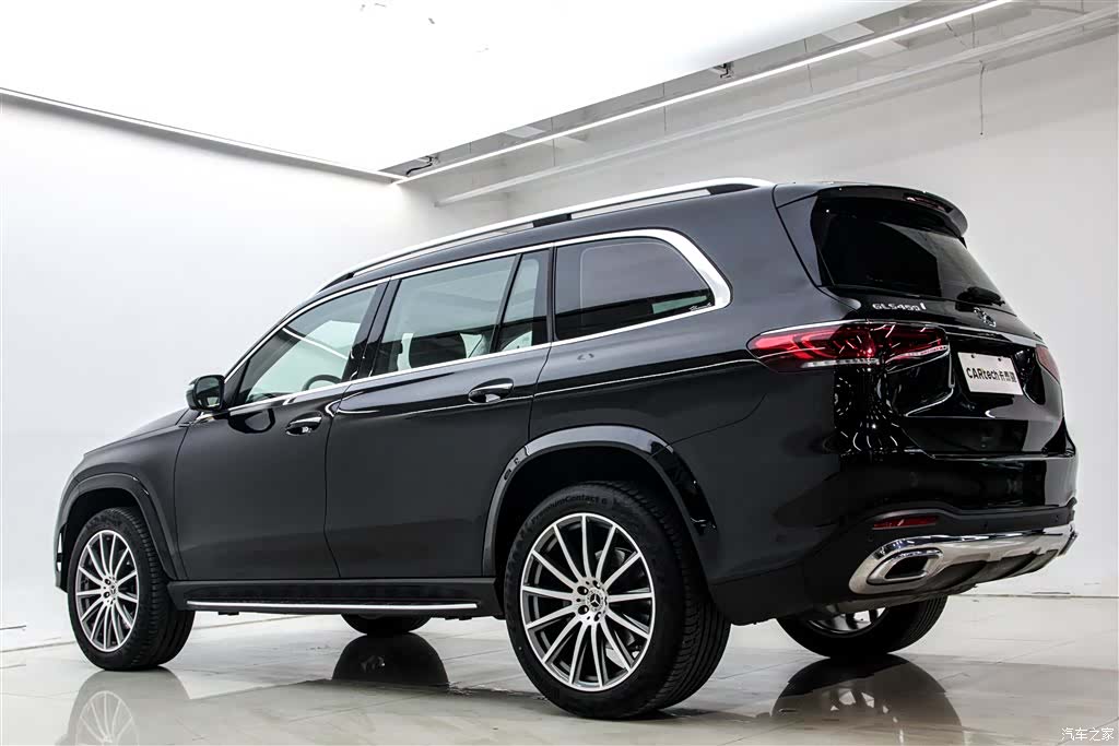 Mercedes-Benz GLS, 2024 6