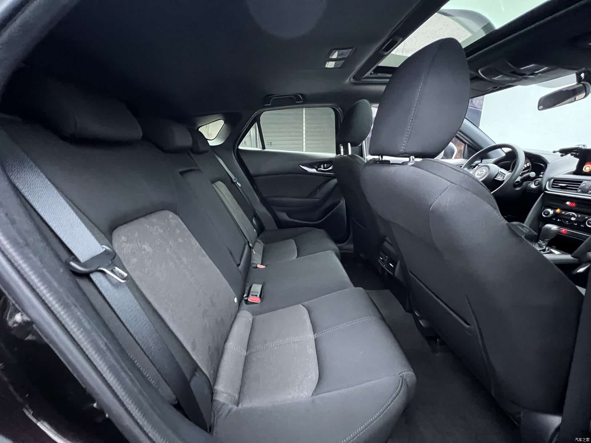 Mazda CX-4, 2023 16