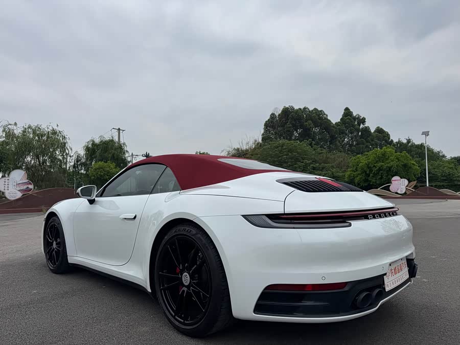 Porsche 911 2022, фото 5