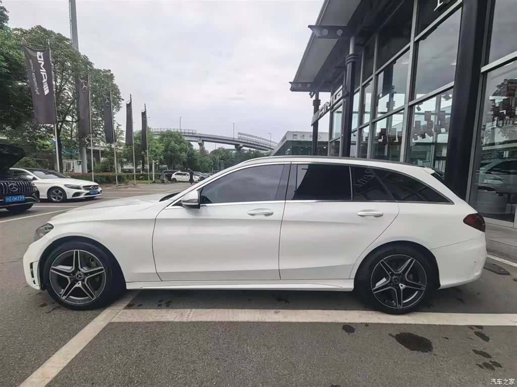 Mercedes-Benz C-Class, 2020 4