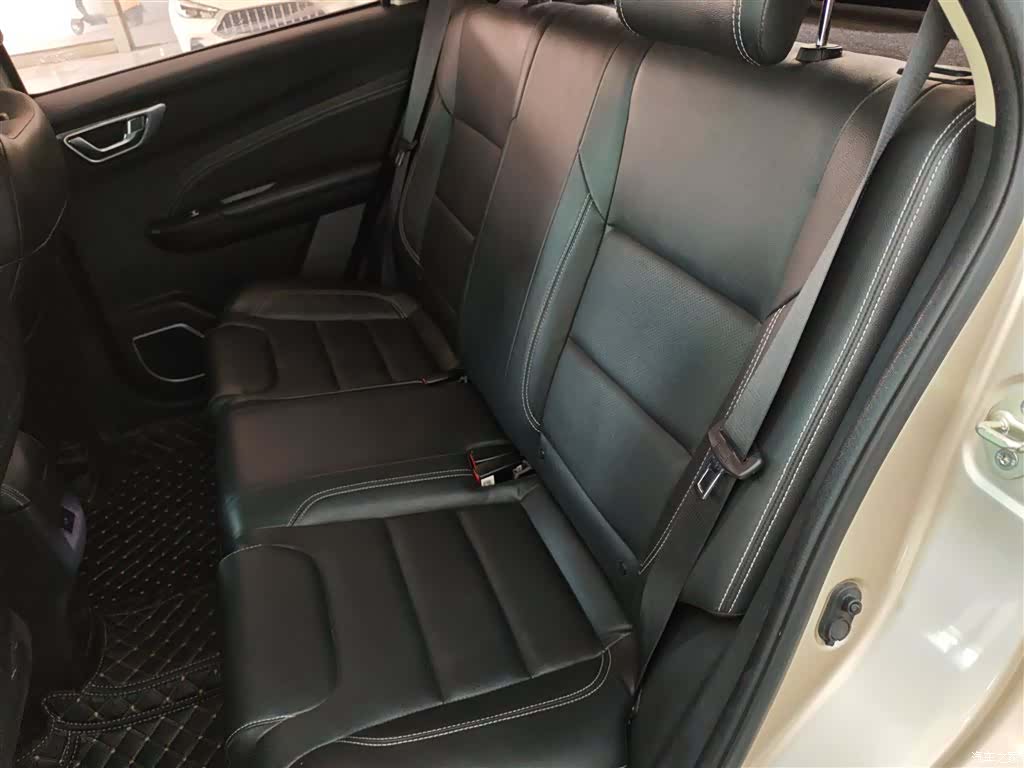 Geely X3, 2018 17
