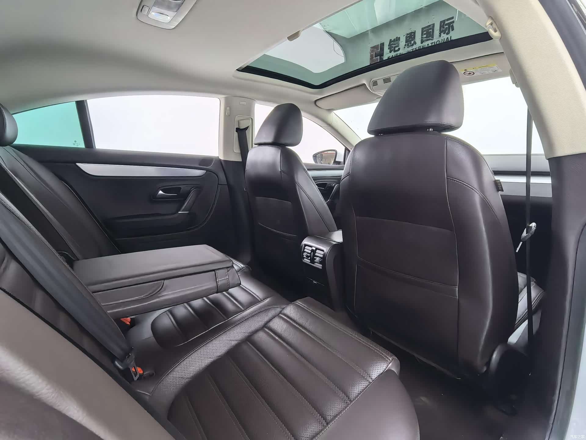 Volkswagen CC, 2018 9