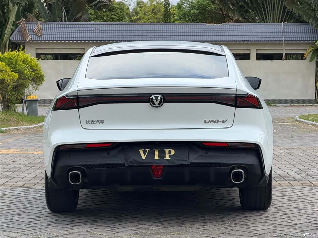 Changan UNI-V, 2023 8