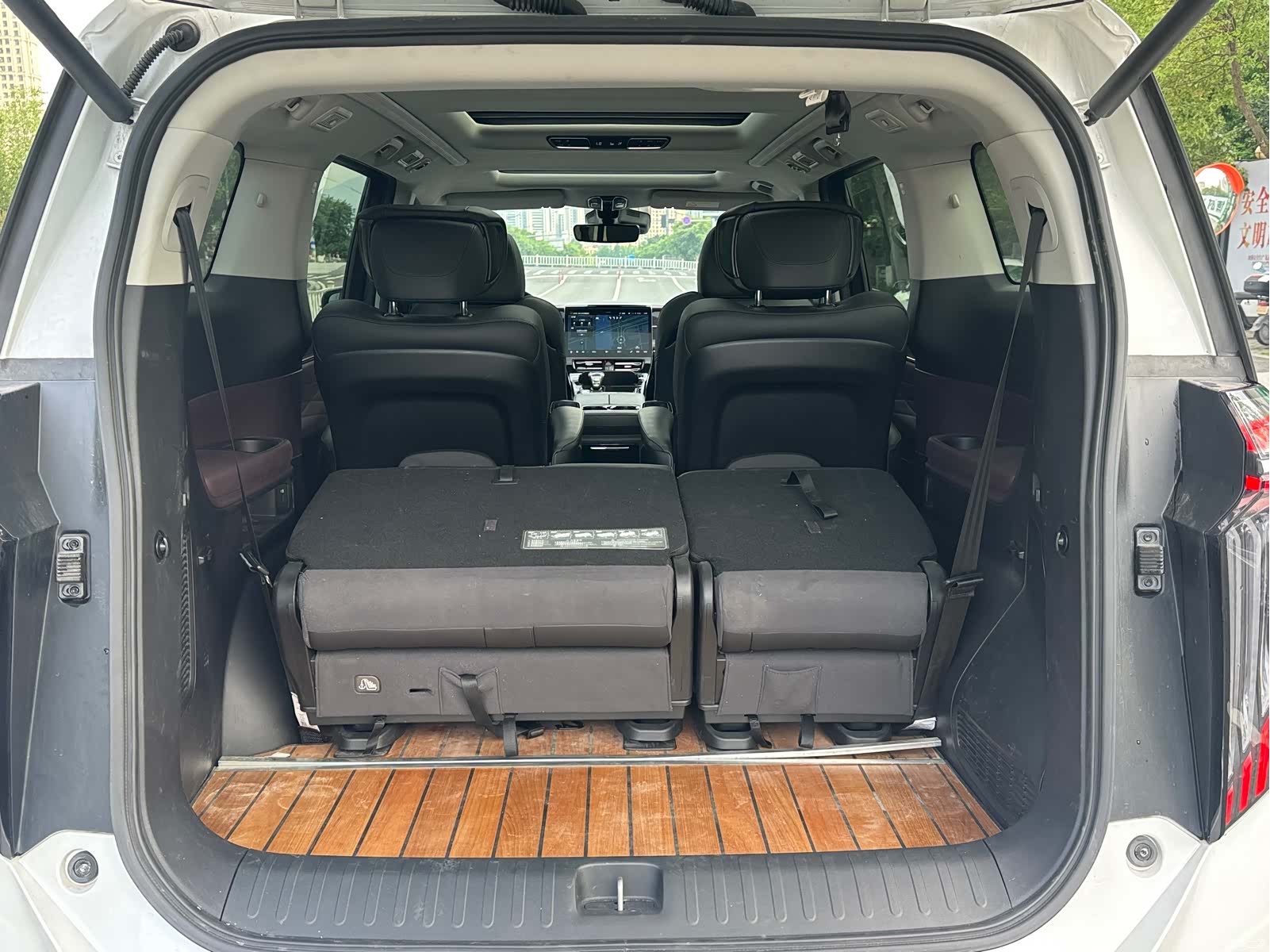 Trumpchi M8, 2023 15