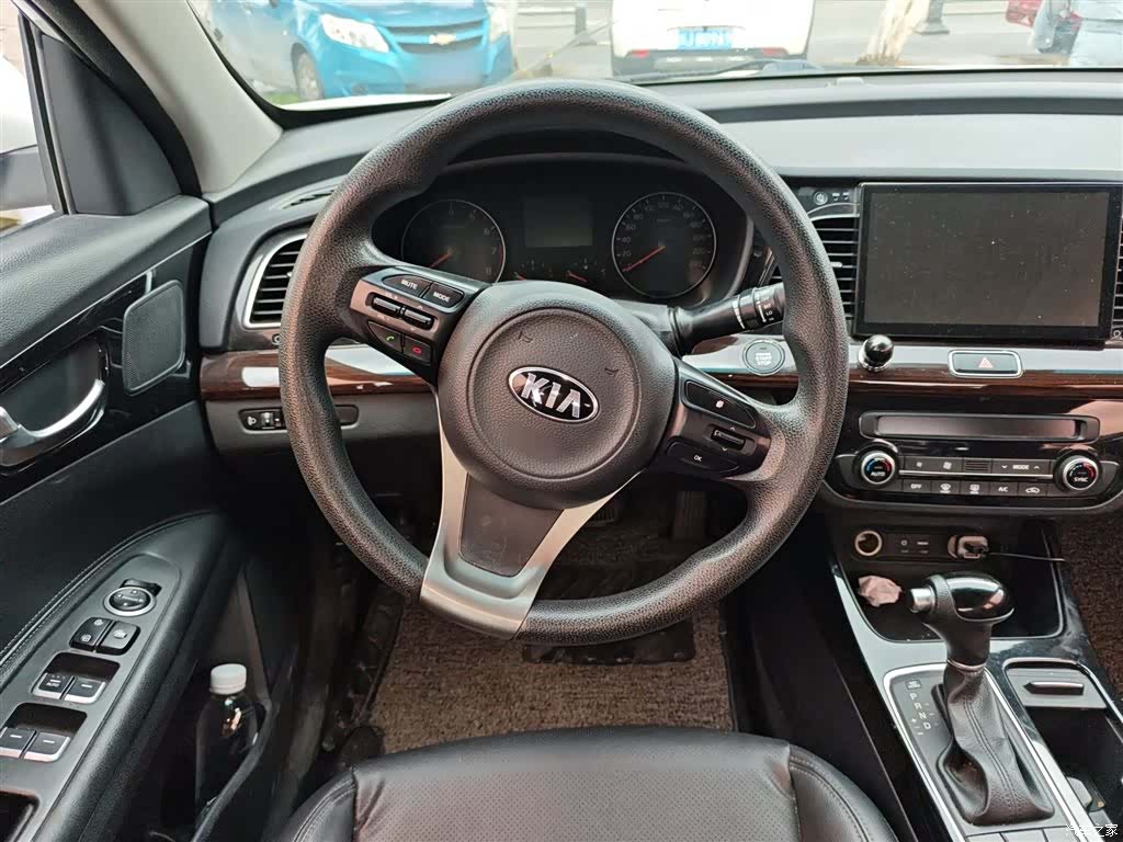 Kia K4, 2016 11