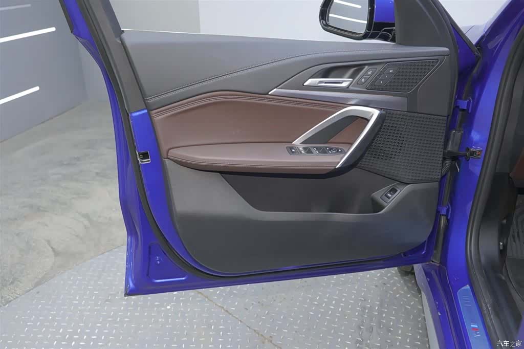 BMW X1, 2024 9