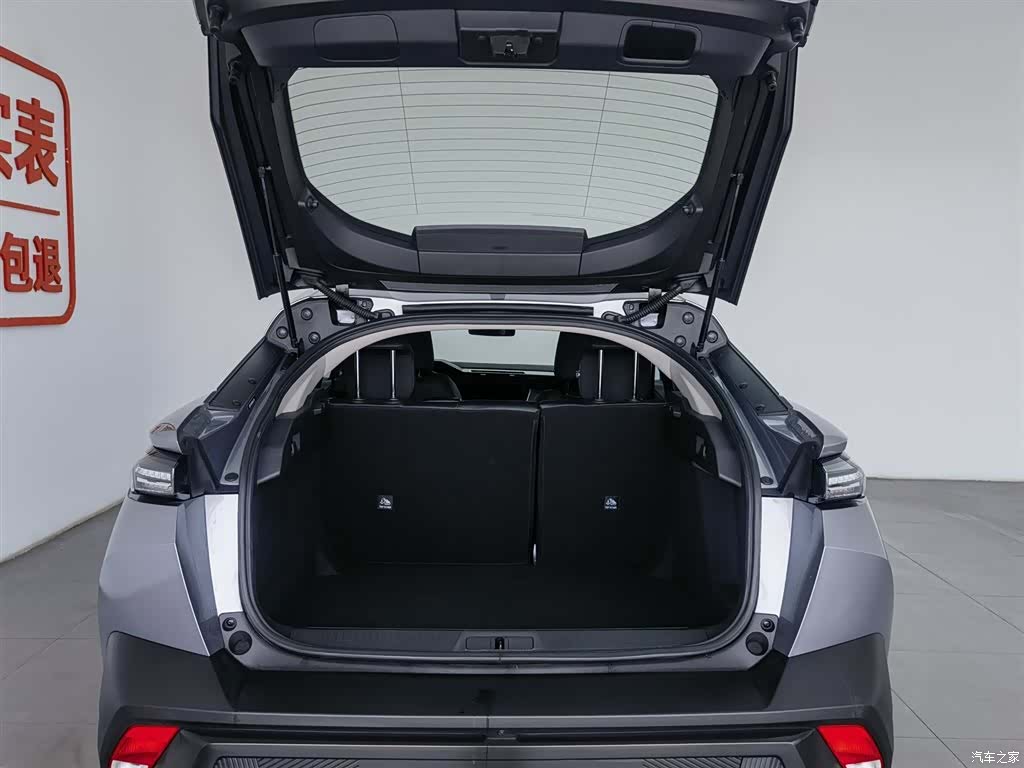 Peugeot 408, 2025 16