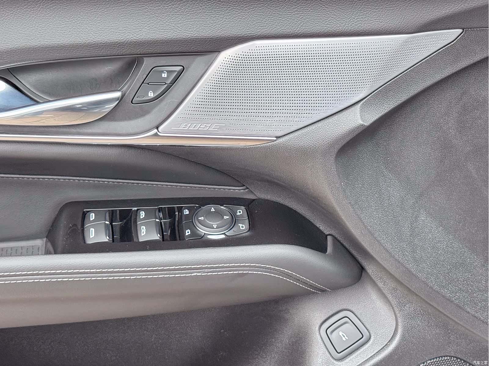 Cadillac CT4, 2022 15
