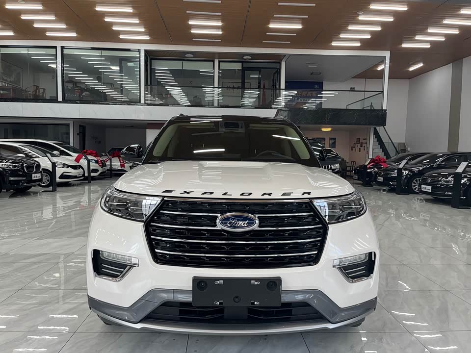 Ford Explorer Ford Explorer