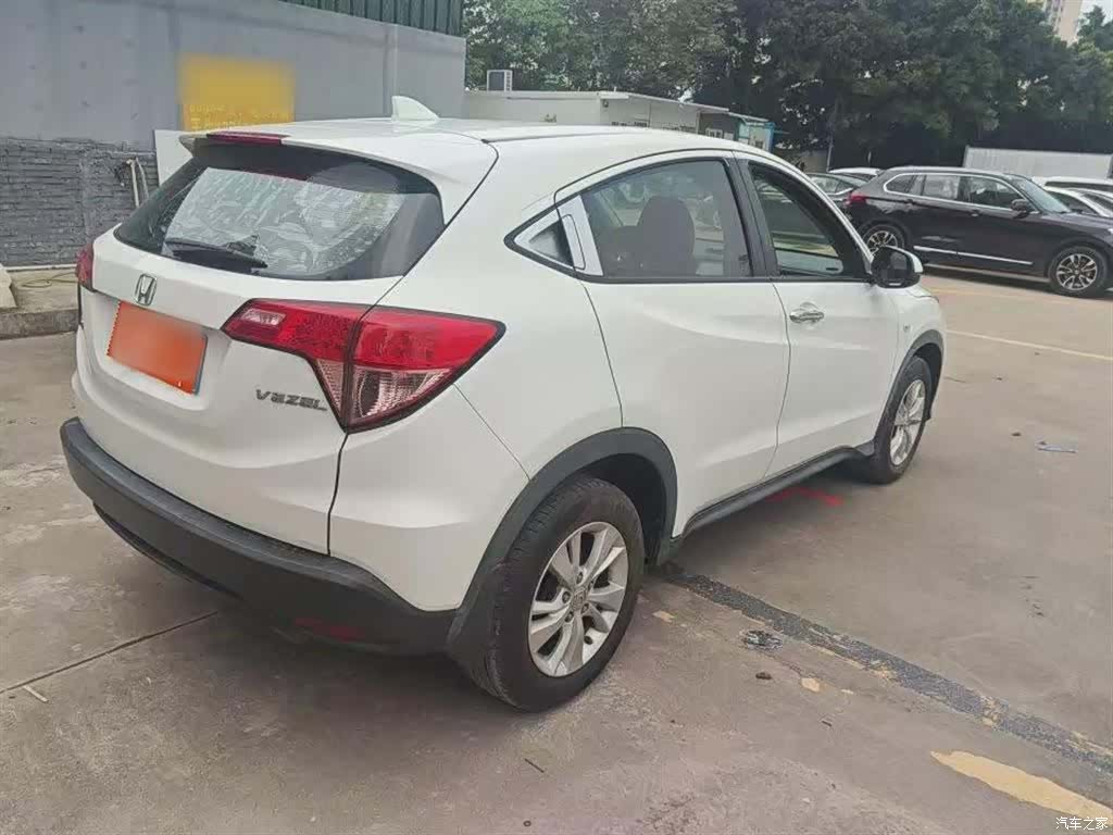 Honda Vezel, 2016 3