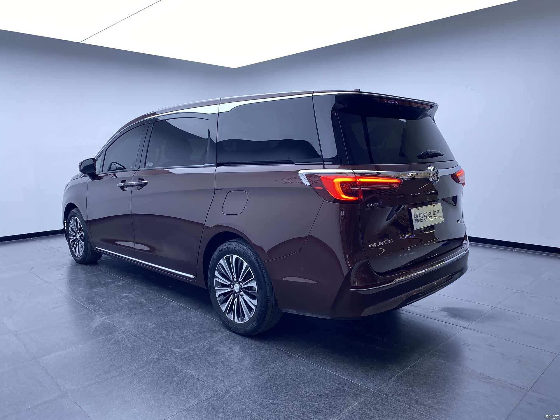 Buick GL8, 2022 4