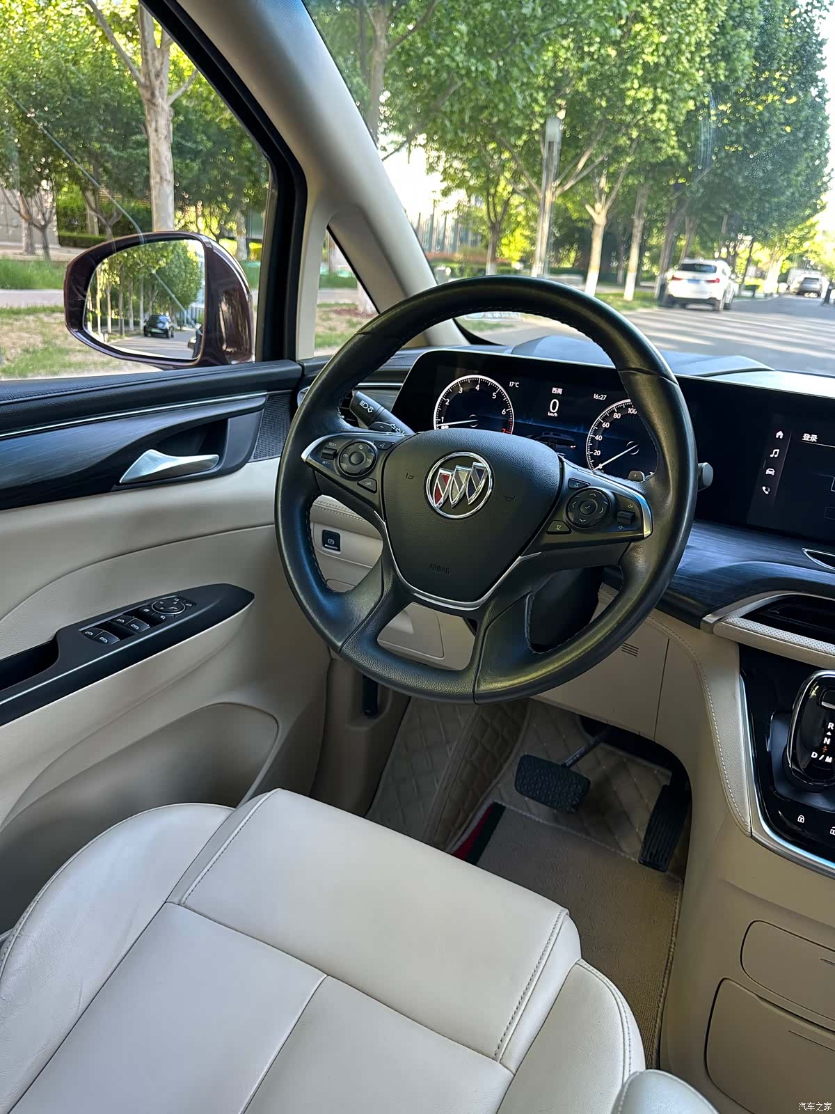 Buick GL8, 2023 8
