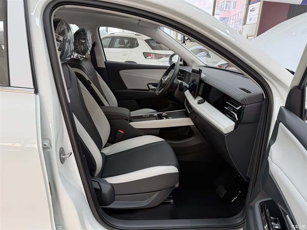 Volkswagen VS8, 2026 21