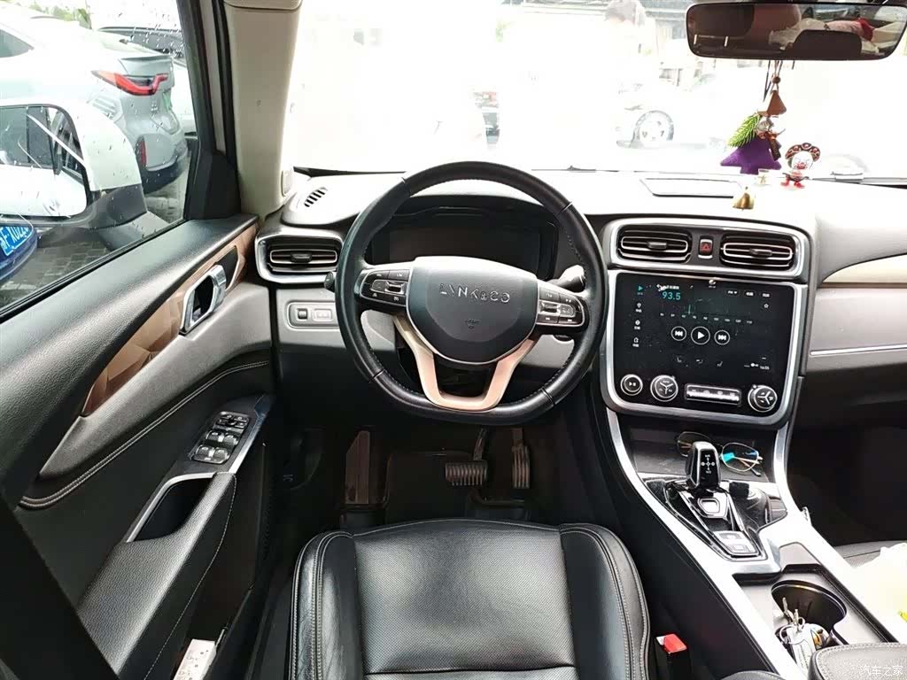 Lynk & Co 01, 2018 3