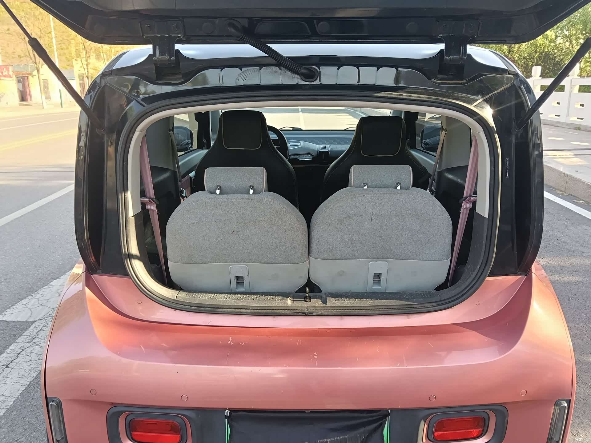 Wuling E300, 2020 14