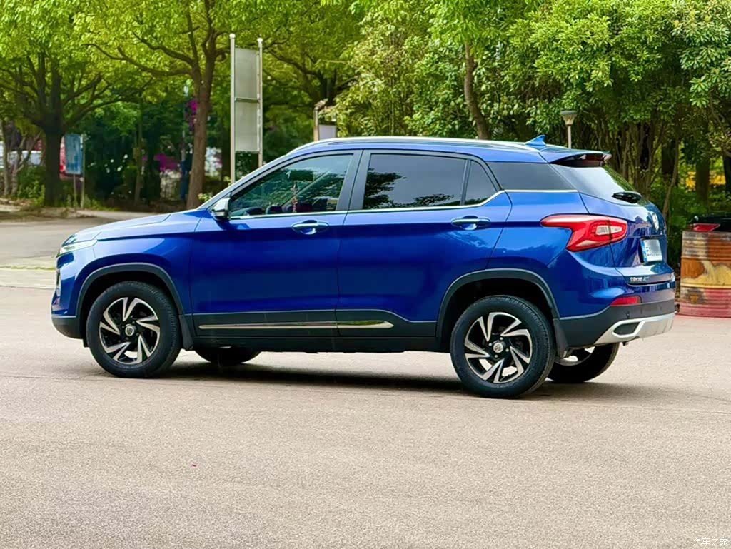 Wuling 510, 2018 25