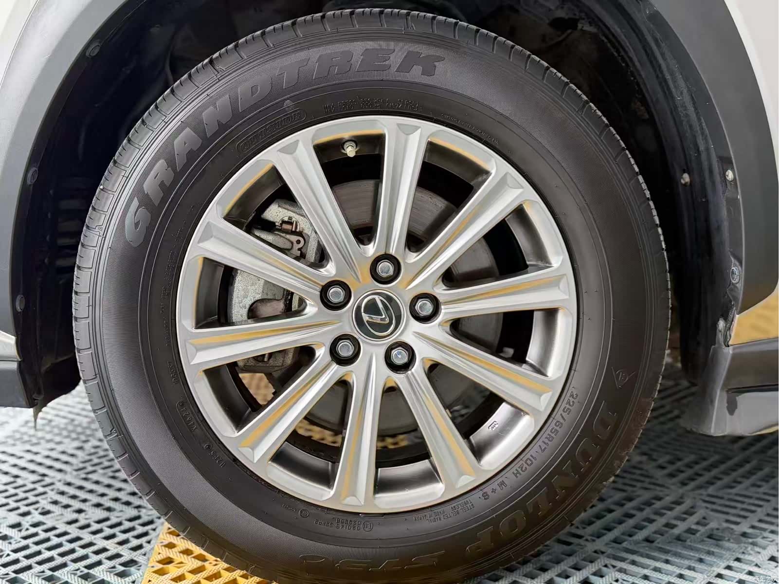 Lexus NX, 2018 23