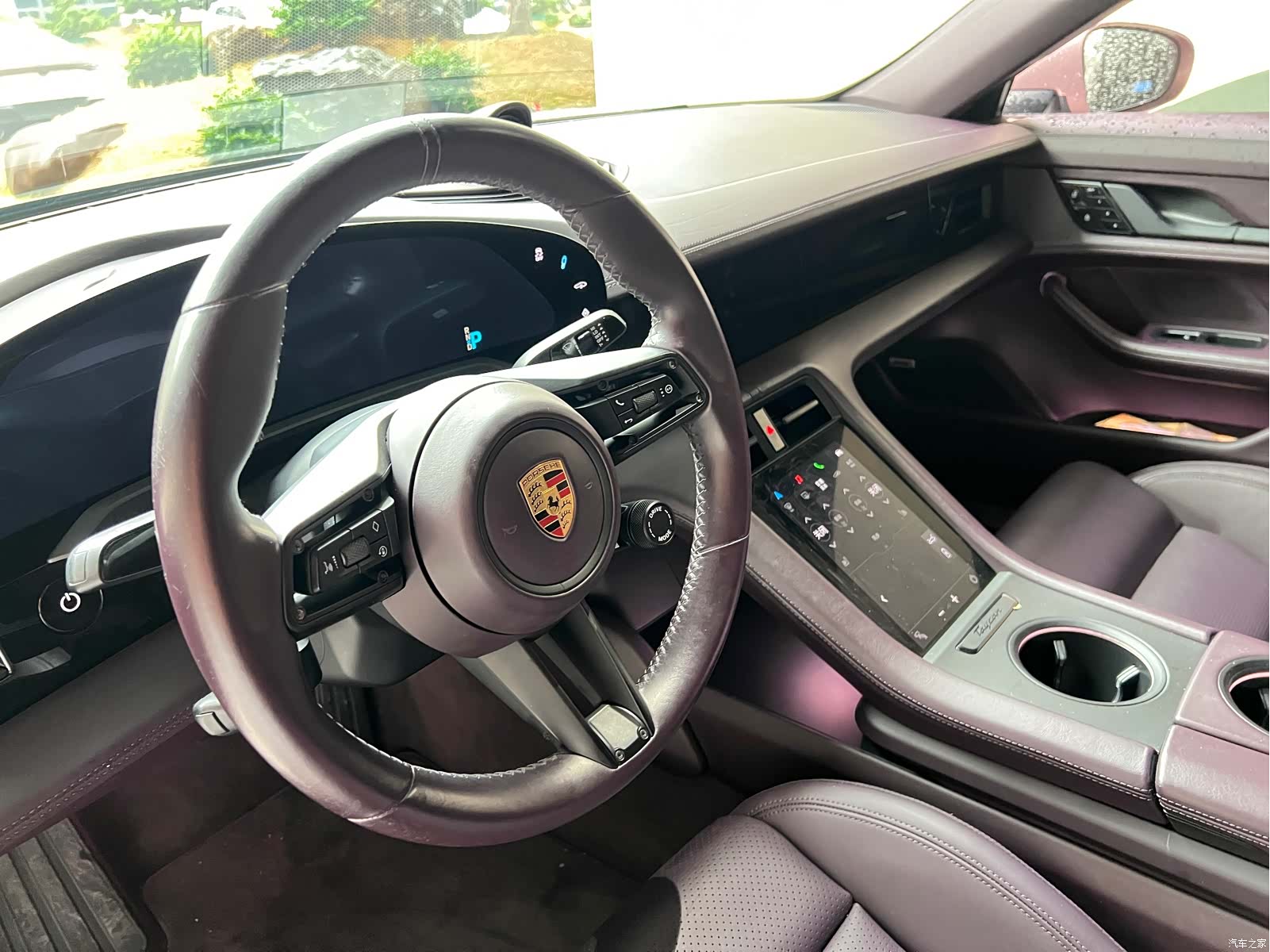 Porsche Taycan, 2020 все фото