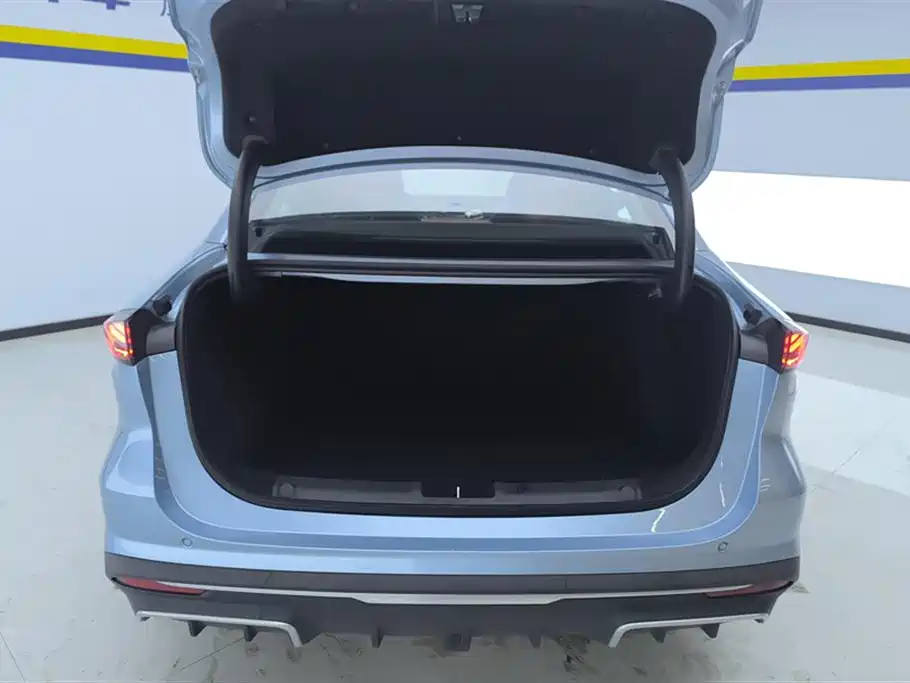 Geely Galaxy Galaxy L6