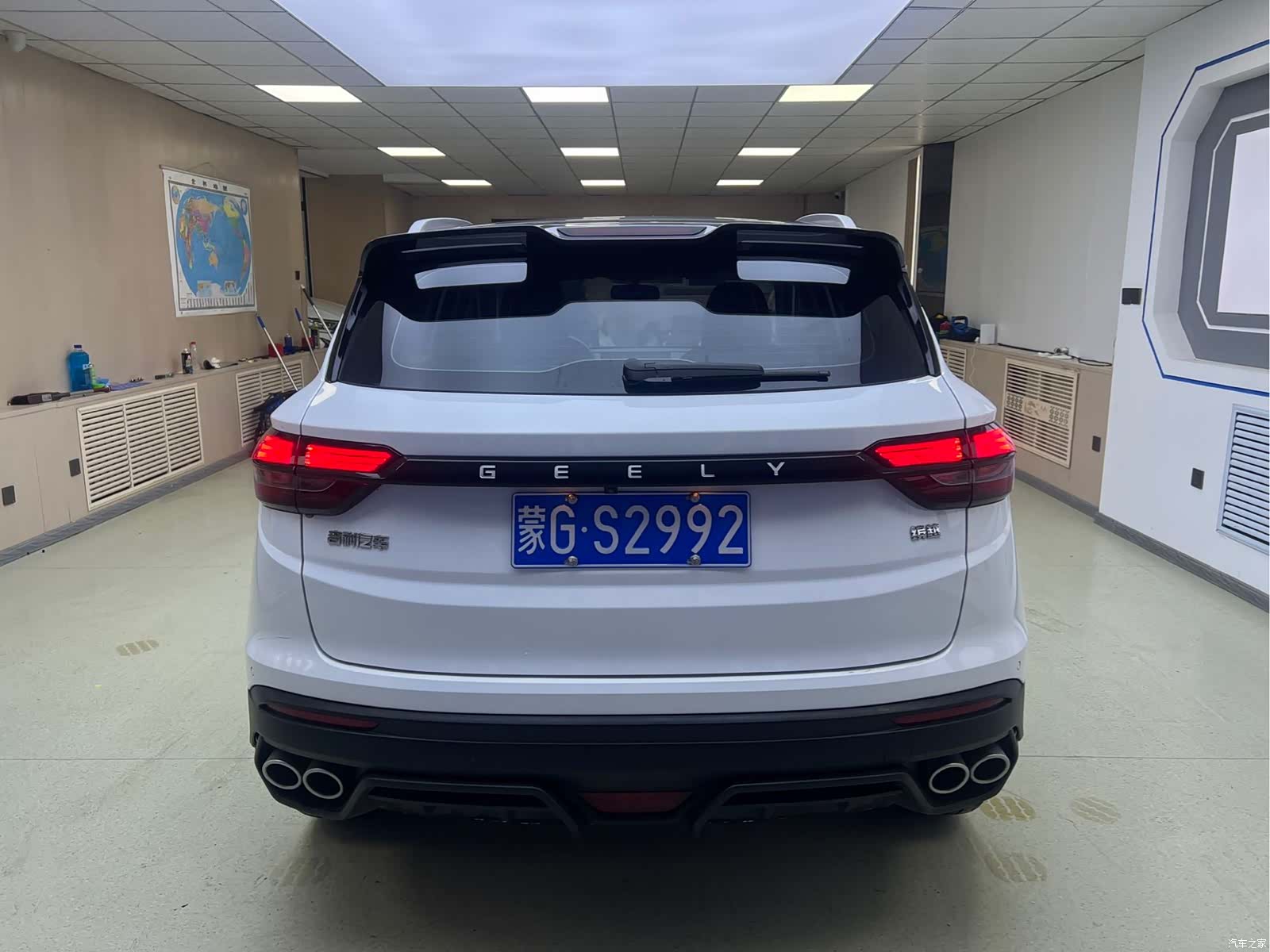 Geely Coolray, 2022 все фото