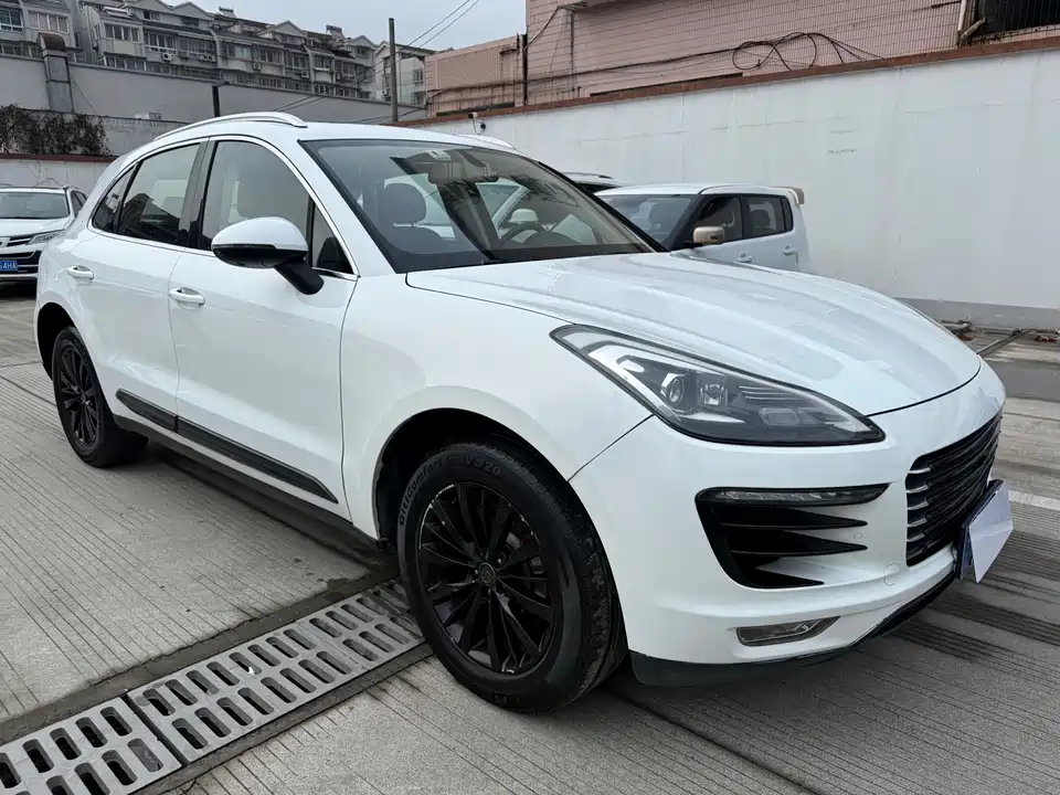 Zotye SR9
