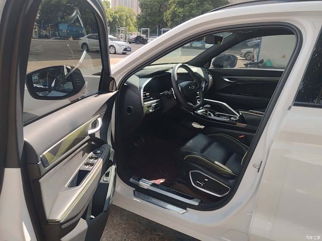 Geely Xingyue, 2021 16