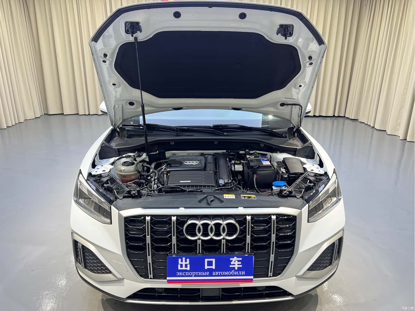 Audi Q2L, 2022 16